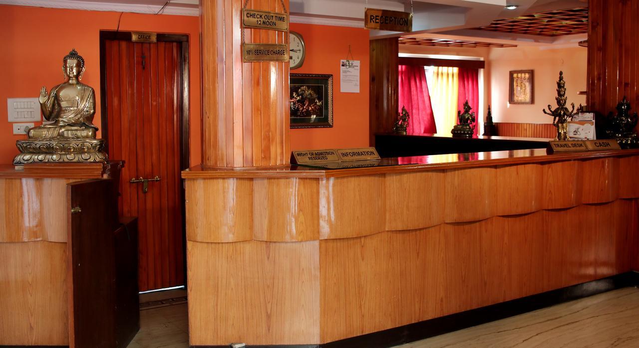 Jain Group Sikkim Continental Hotel Gangtok Exterior foto