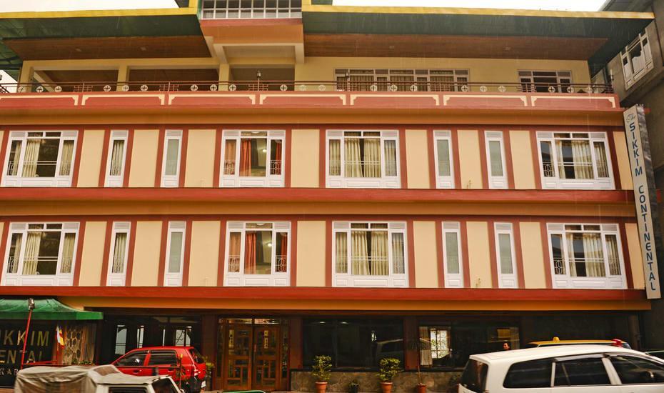Jain Group Sikkim Continental Hotel Gangtok Exterior foto